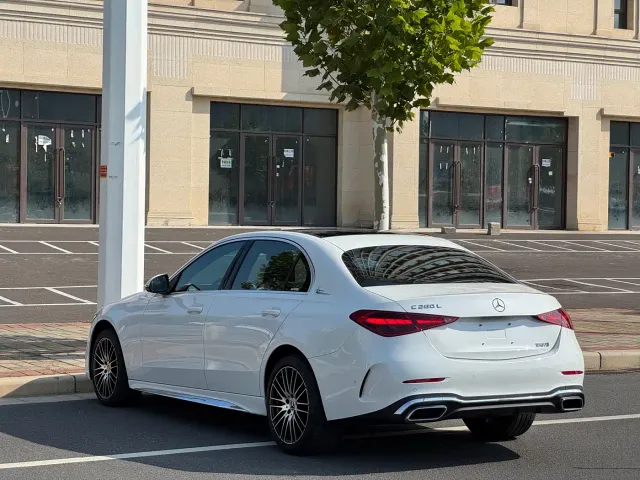 Mercedes-Benz C-Class — Фото автомобиля 14
