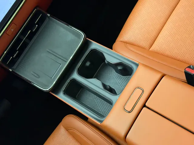 Toyota BoZhi 3X — Фото автомобиля 24