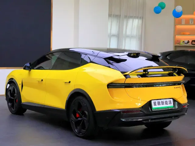 Lotus Eletre — Фото автомобиля 20