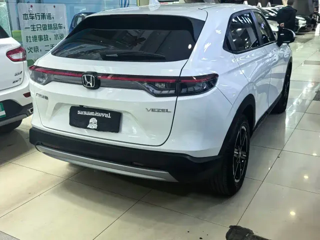 Honda Vezel — Фото автомобиля 13