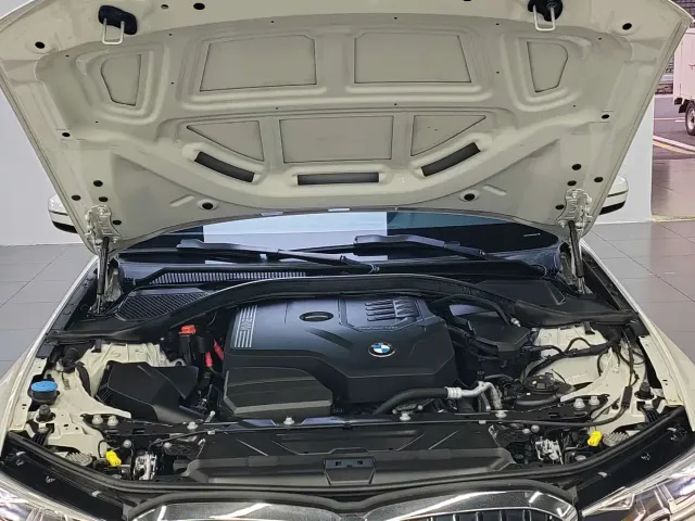 BMW 3 Series — Фото автомобиля 14