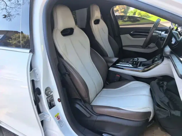 BYD Qin PLUS — Фото автомобиля 24