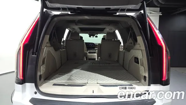 Cadillac Escalade Escalade 5 поколение — Фото автомобиля 8