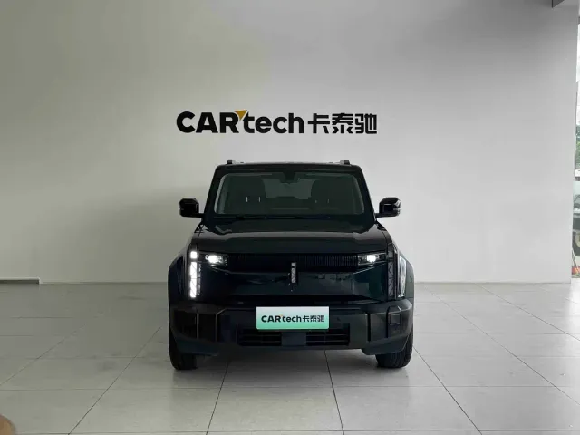iCAR 03 — Фото автомобиля 2