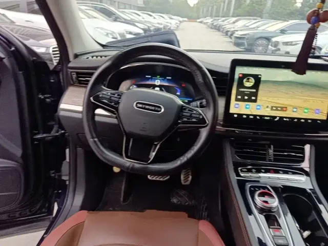 Skyworth Auto HT-i — Фото автомобиля 11