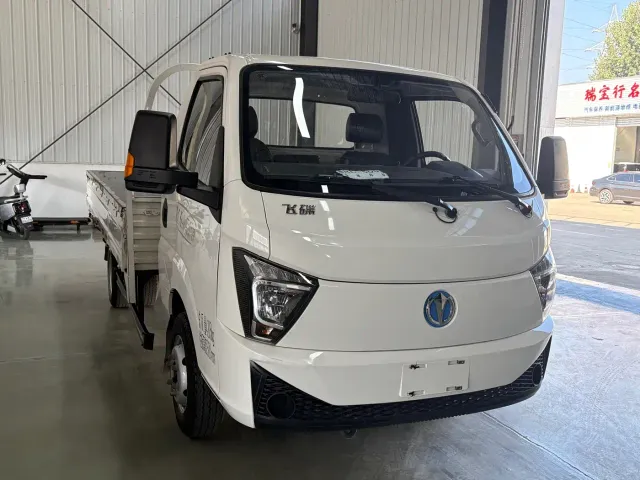 Feidie Auto UFO EF3 — Фото автомобиля 3