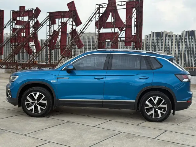 Volkswagen Tayron GTE Plug-in Hybrid — Фото автомобиля 2