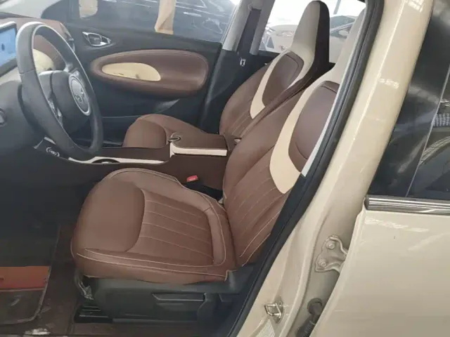 Wuling Bingo — Фото автомобиля 14