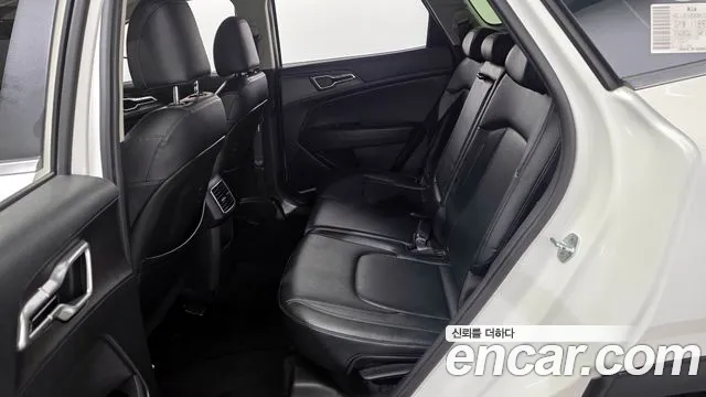 Kia Sportage Sportage 5-е поколение Дизель 2.0 2WD — Фото автомобиля 11