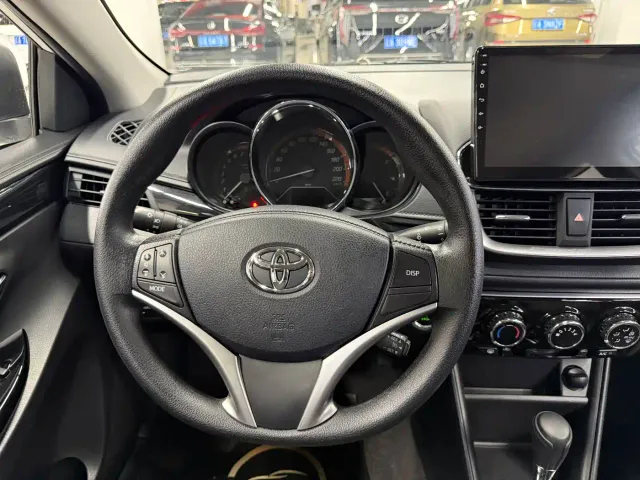 Toyota YARiS L Zhi Xuan — Фото автомобиля 11