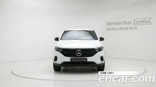 Mercedes-Benz EQA — Фото автомобиля 3