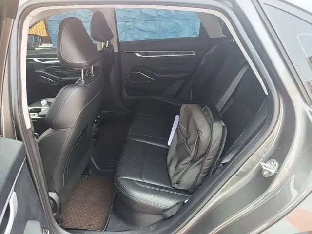 Geely Emgrand — Фото автомобиля 16