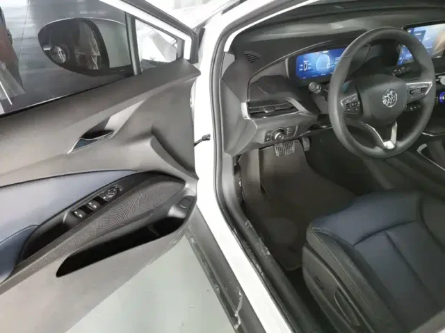 Buick Velite 6 — Фото автомобиля 15