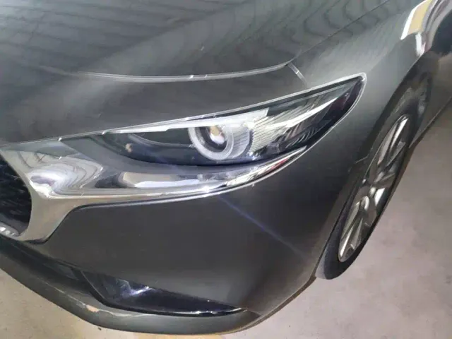 Mazda Axela — Фото автомобиля 23
