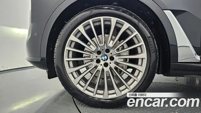 BMW X7 G07 — Фото автомобиля 5