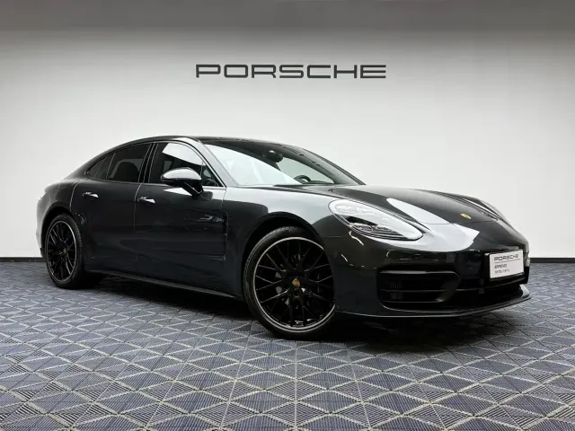 Porsche Panamera — Фото автомобиля 9