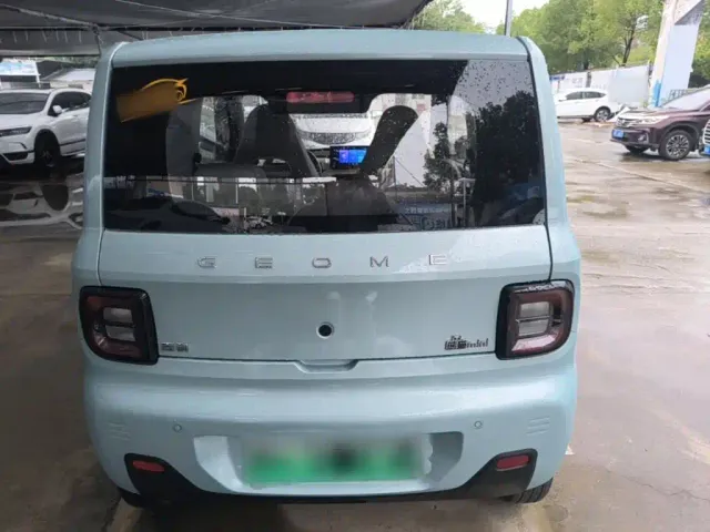 Geely Panda — Фото автомобиля 5