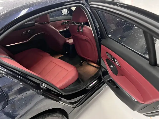 BMW 3 Series — Фото автомобиля 3