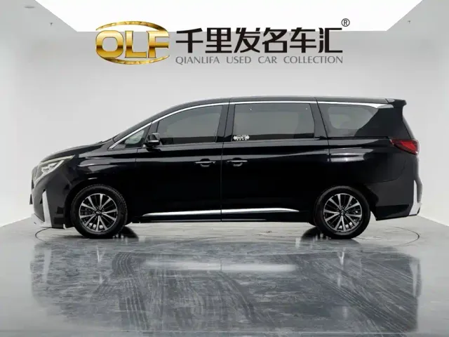 GAC Trumpchi M8 — Фото автомобиля 7