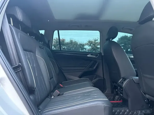 Volkswagen Tiguan L — Фото автомобиля 19