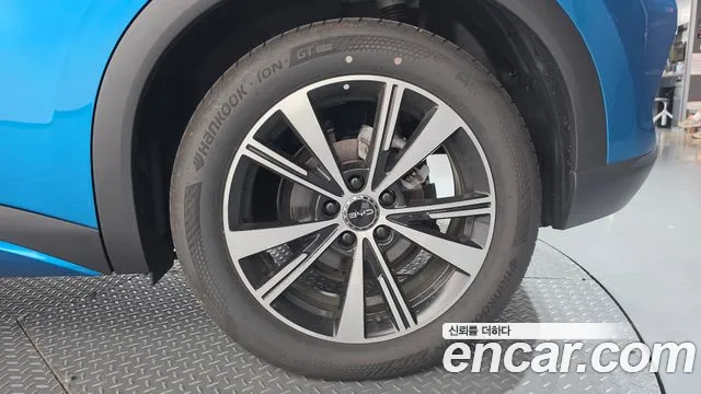 BYD Atto 3 — Фото автомобиля 6
