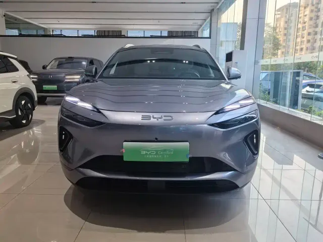 BYD Sealion 06 — Фото автомобиля 3