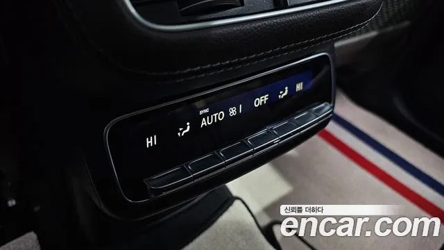 Mercedes-Benz GLS-Class — Фото автомобиля 18