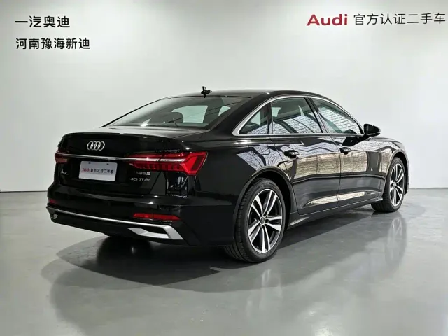 Audi A6L — Фото автомобиля 18
