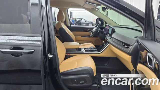 Kia Canival Carnival 4 поколение Дизель 11 мест Signature — Фото автомобиля 26