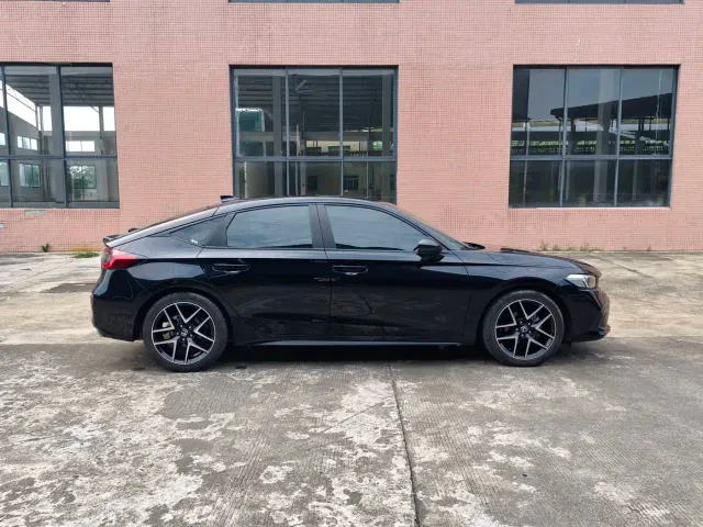 Honda Civic — Фото автомобиля 4