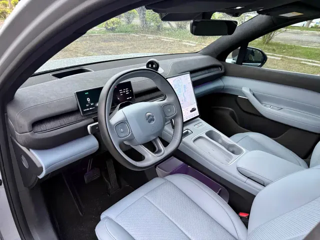 Nio EC6 — Фото автомобиля 6