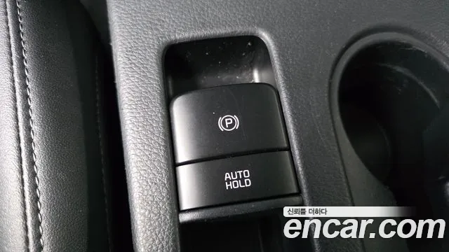 Kia Seltos — Фото автомобиля 23