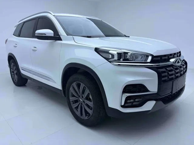 Chery Tiggo 8 — Фото автомобиля 3