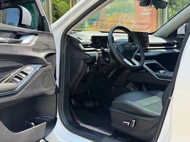 Haval H6 — Фото автомобиля 8