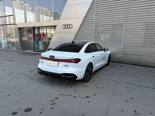 Audi A5L — Фото автомобиля 4