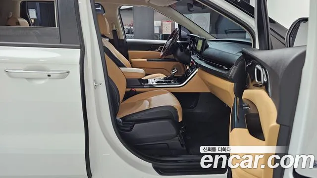 Kia Canival Carnival 4 поколение 9 мест Prestige — Фото автомобиля 11