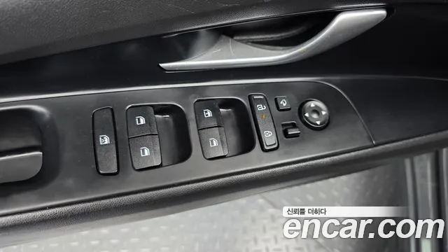 Hyundai Avante CN7 — Фото автомобиля 30
