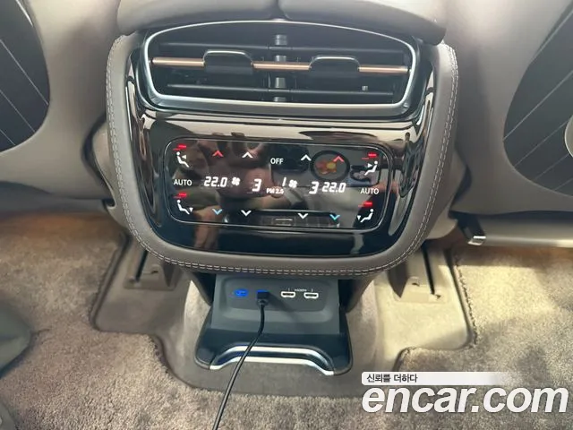 Mercedes-Benz EQS — Фото автомобиля 17