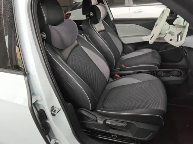 Volkswagen ID.3 — Фото автомобиля 24