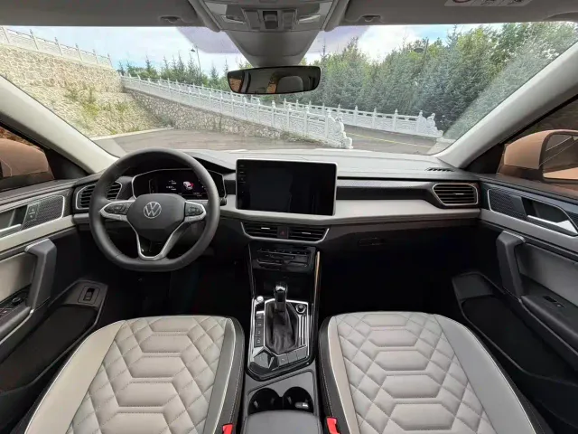 Volkswagen Tayron — Фото автомобиля 14
