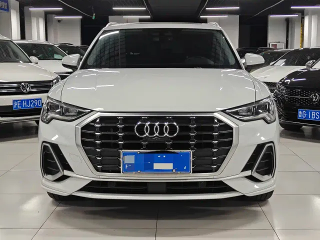 Audi Q3 — Фото автомобиля 2