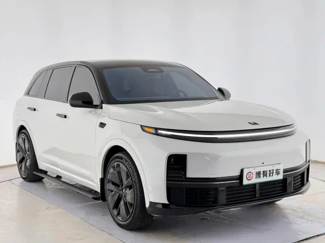 Li Auto L7 — Фото автомобиля 3