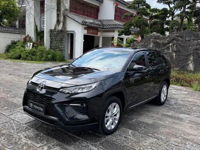 Фотография автомобиля — Toyota Wildlander