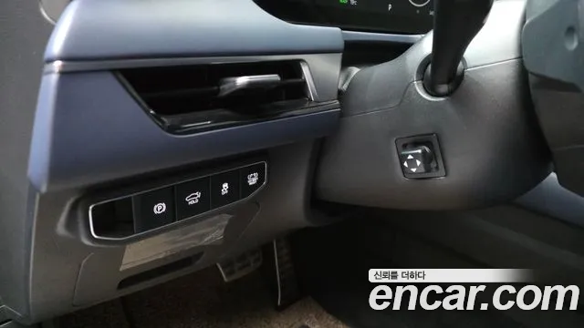 Kia K8 (New) Hybrid — Фото автомобиля 25
