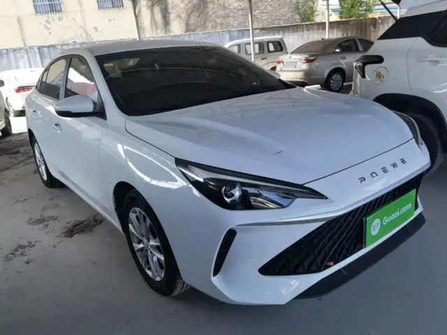 Roewe i5 — Фото автомобиля 3
