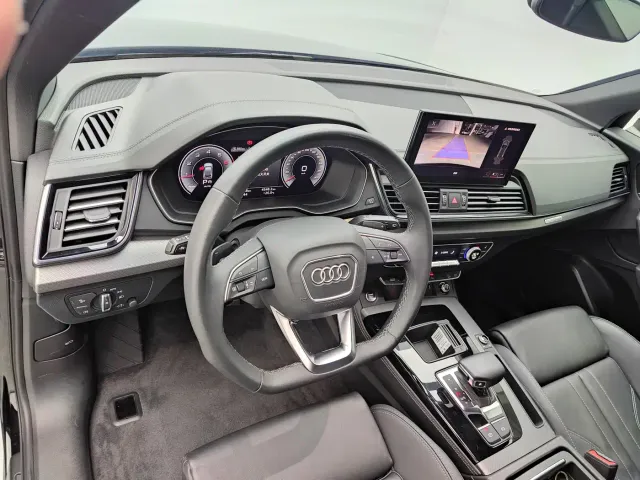 Audi Q5L — Фото автомобиля 9
