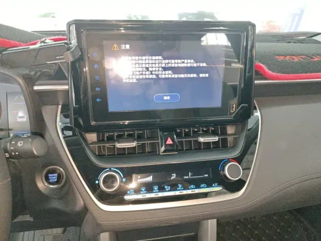 Toyota Frontlander — Фото автомобиля 12