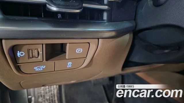 Hyundai Grandeur — Фото автомобиля 10