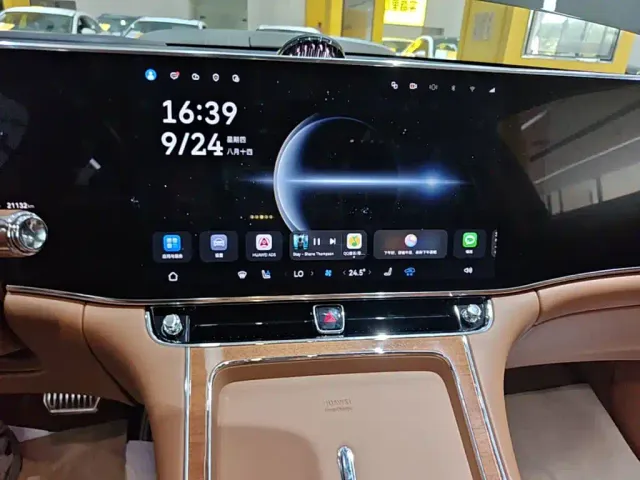 Zunjie Zunjie S800 2025 Model Pure Electric Starlight Premium Edition 5-Seater — Фото автомобиля 12