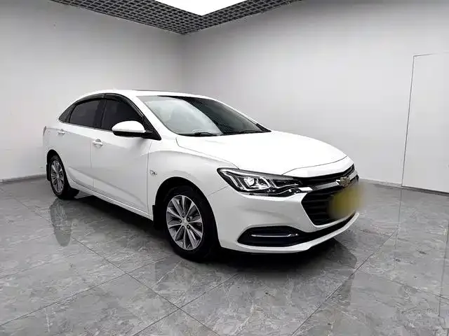 Chevrolet Monza — Фото автомобиля 3